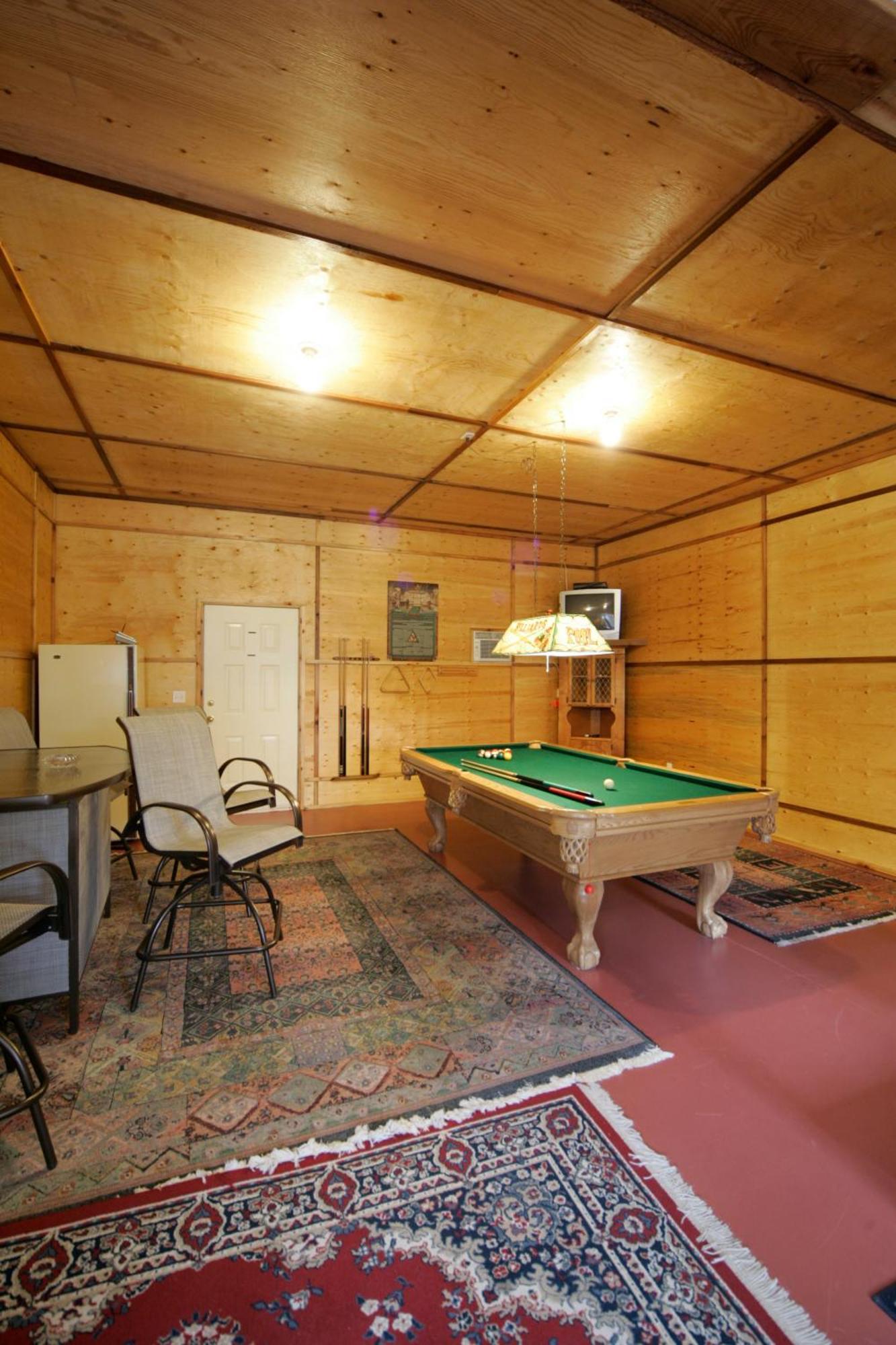 Hummingbird Guesthouse 포트알버니 외부 사진